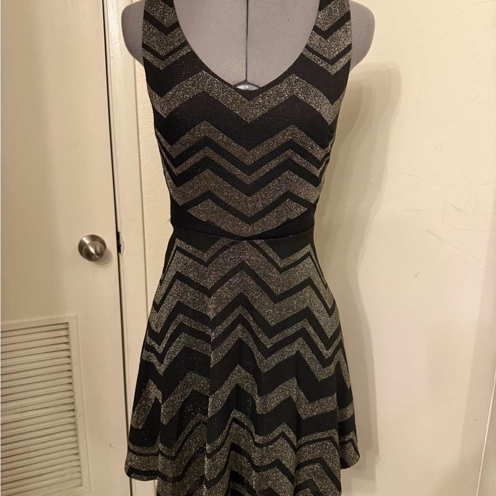 Elegant Black and Gold Chevron Dress